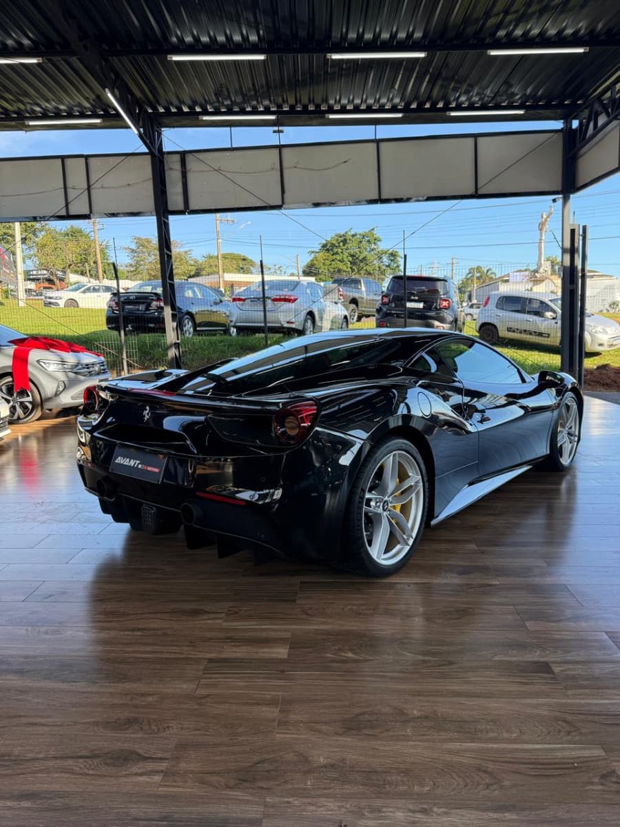 Ferrari 488