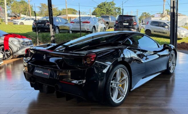 Ferrari 488